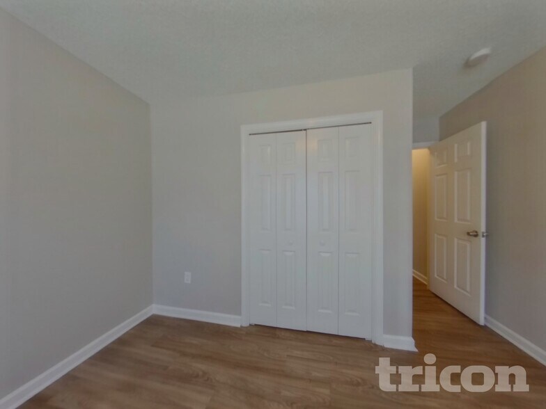 Building Photo - 5212 Haybridge Rd