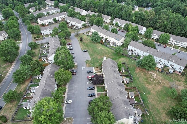 Building Photo - 2926 Mary Beth Ln