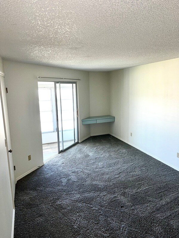 Building Photo - 7744 St Andrews Blvd