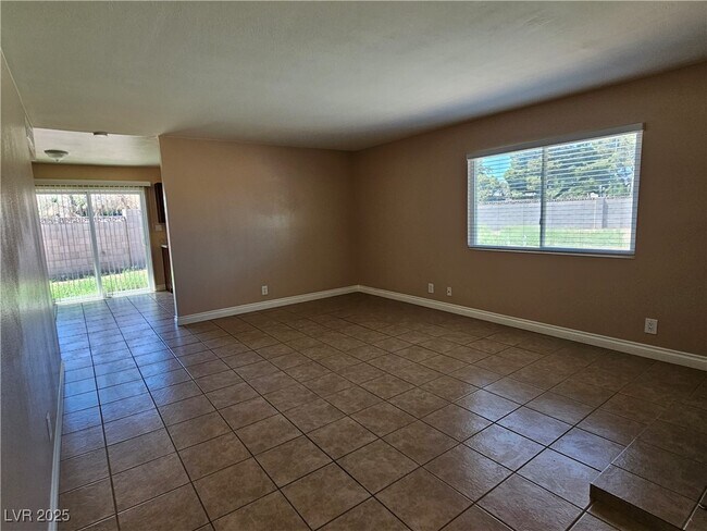 Building Photo - 4525 Troy St