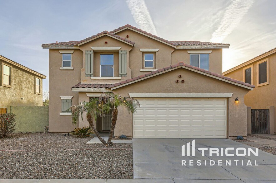 Building Photo - 15923 N 169th Dr