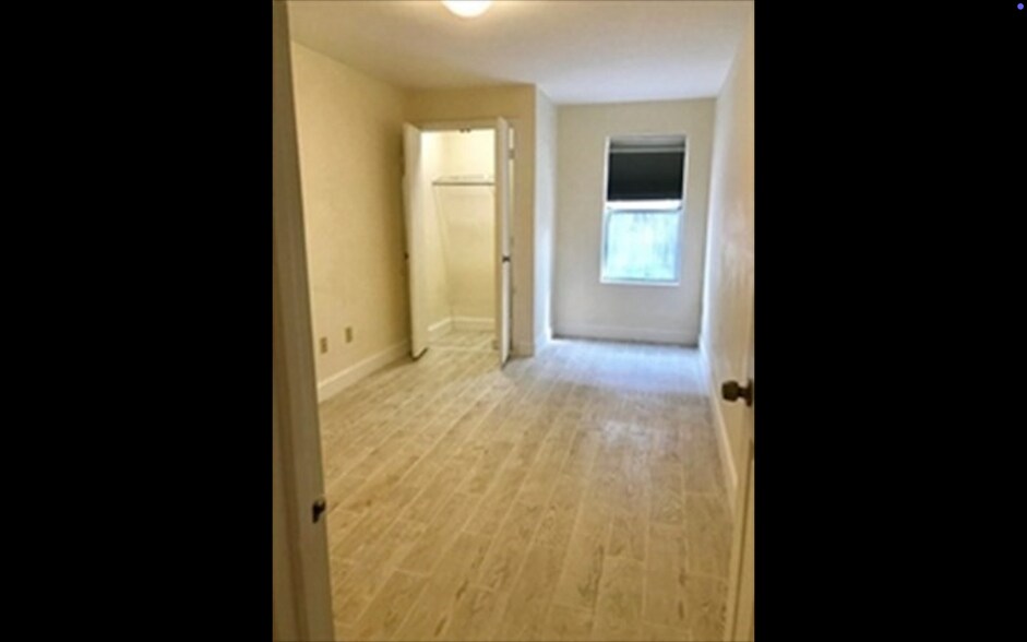 Building Photo - 260 Beacon St