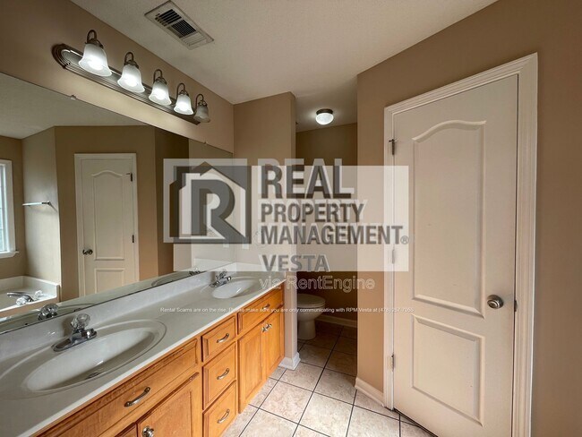 Building Photo - 316 Wynfield Ln