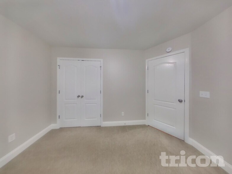 Building Photo - 157 Sinyard Cir