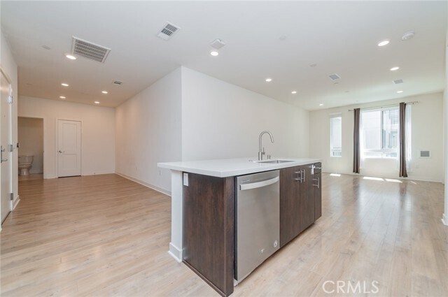 Building Photo - 2414 Nolita