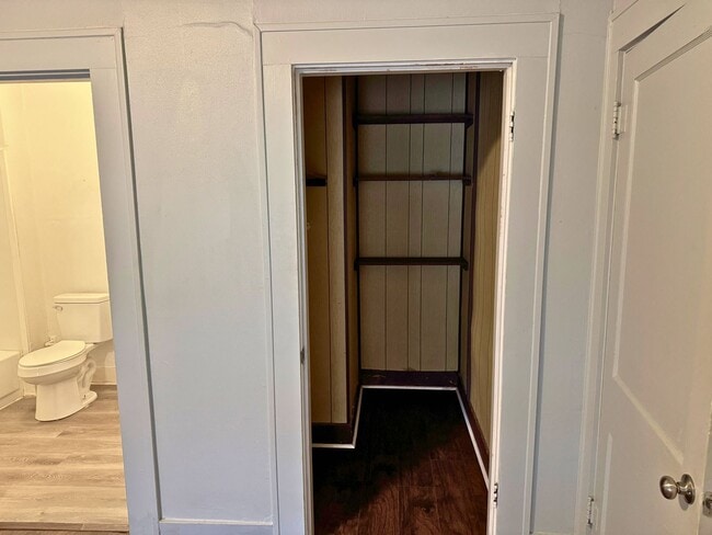 Building Photo - 1818 Collins Ave