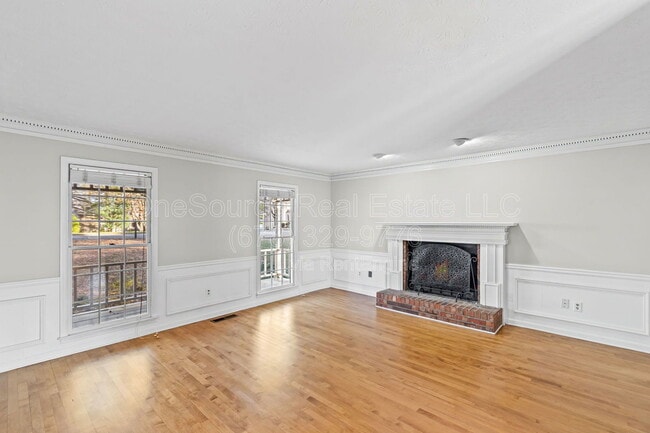 Building Photo - 118 Fitchburg Dr