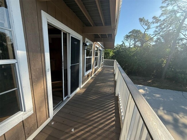 Building Photo - 18170 Lake Worth Blvd