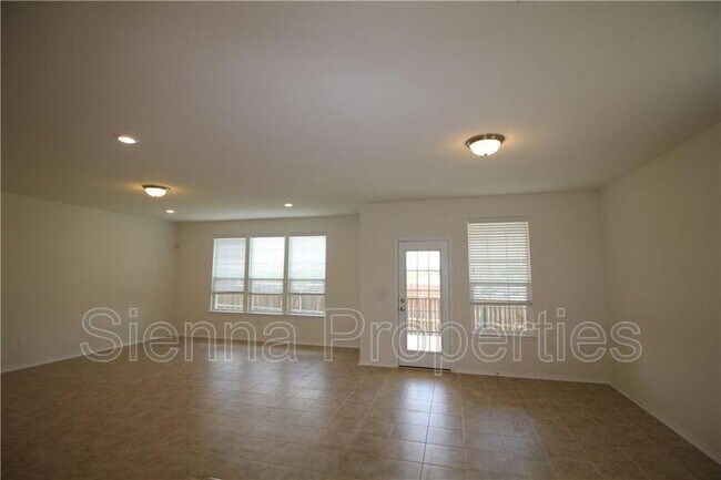 Building Photo - 7200 Altidore Dr