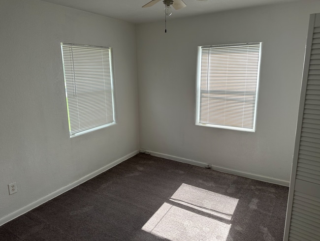 Building Photo - Winter Park Corner Lot