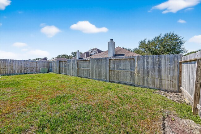 Building Photo - 4002 Teal Run Pl Ct