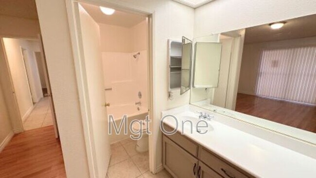Building Photo - 24933 Otis Dr