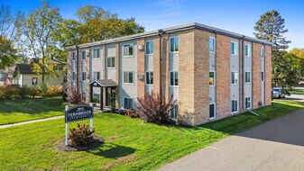 Building Photo - Fernbrook Apartments