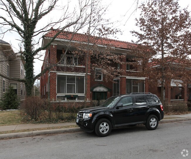 Building Photo - 3619-3621 Wyoming St