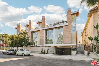 Building Photo - 5806 Waring Ave