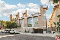 Building Photo - 5806 Waring Ave