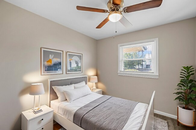 Building Photo - 210 Vest Ave