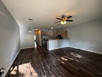 Building Photo - 2 Bedroom, 2 Bathroom Townhouse located in Beautiful Santa Rosa Beach