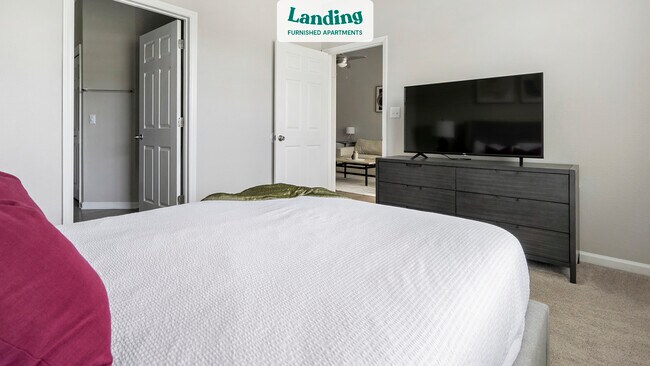 Building Photo - 14325 Plantation Park Blvd