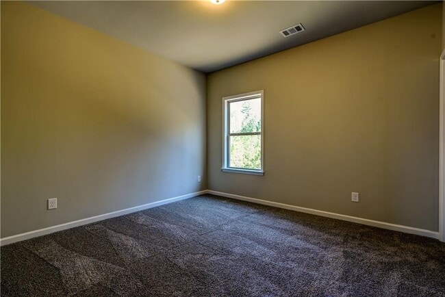 Building Photo - 2091 Harvester Ln