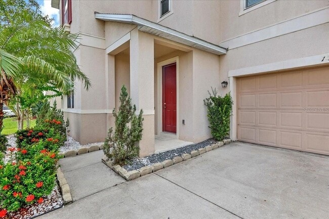 Building Photo - 1527 Angler Avenue