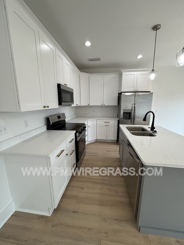 Building Photo - 106 Jennie Dr