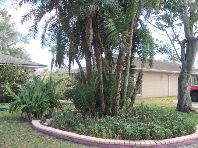 Building Photo - 3210 Silkwood Loop