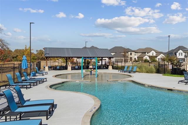 Building Photo - 1900 Brentwood Ln