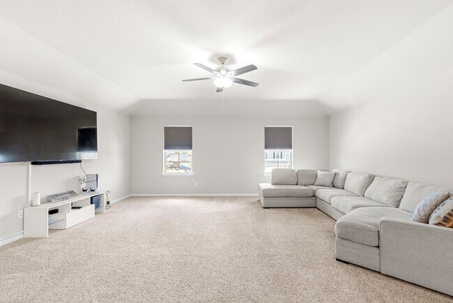 Building Photo - 5006 Sunway Dr