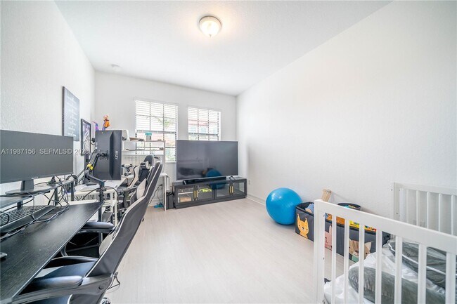 Building Photo - 11674 SW 13th Ln