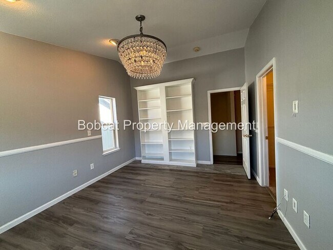 Building Photo - 3062 Doubletree Ln