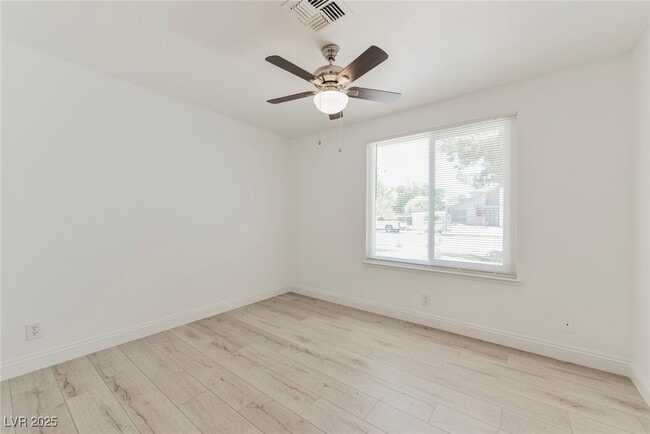 Building Photo - 3542 Bronco Rd