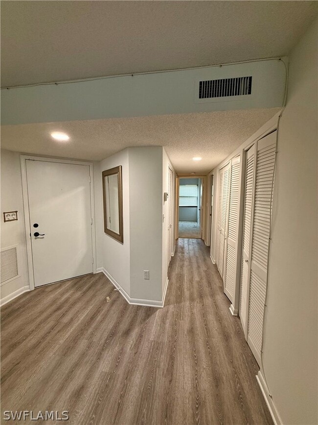 Building Photo - 1516 Mainsail Dr