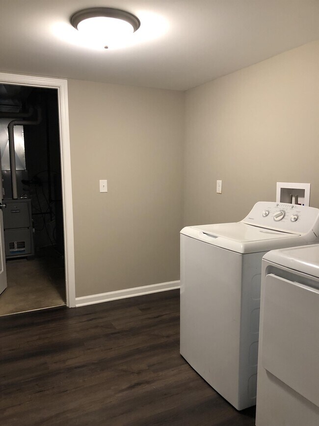 Building Photo - 26872 99th St