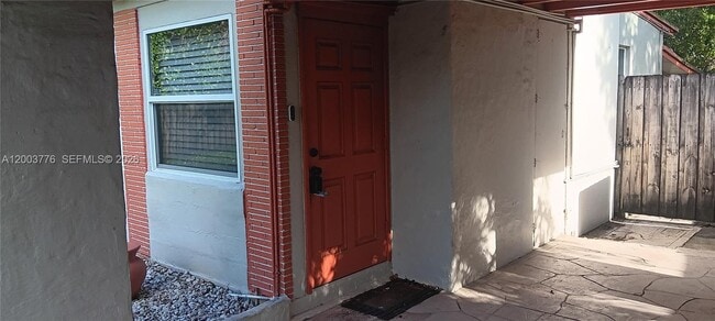 Building Photo - 1600 SW 14th St