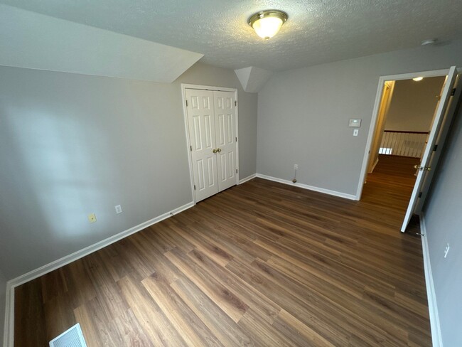 Building Photo - 6306 Labor Ln