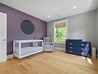 Building Photo - 171 Phipps St