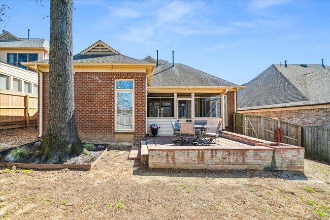 Building Photo - 12176 Preserve Woods Ln