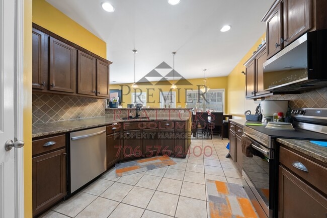 Building Photo - 4940 Brightstar Ln