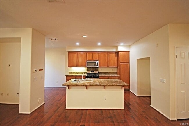 Building Photo - 25209 Bishop Ct