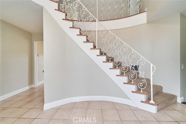 Building Photo - 44500 Los Caballos Rd