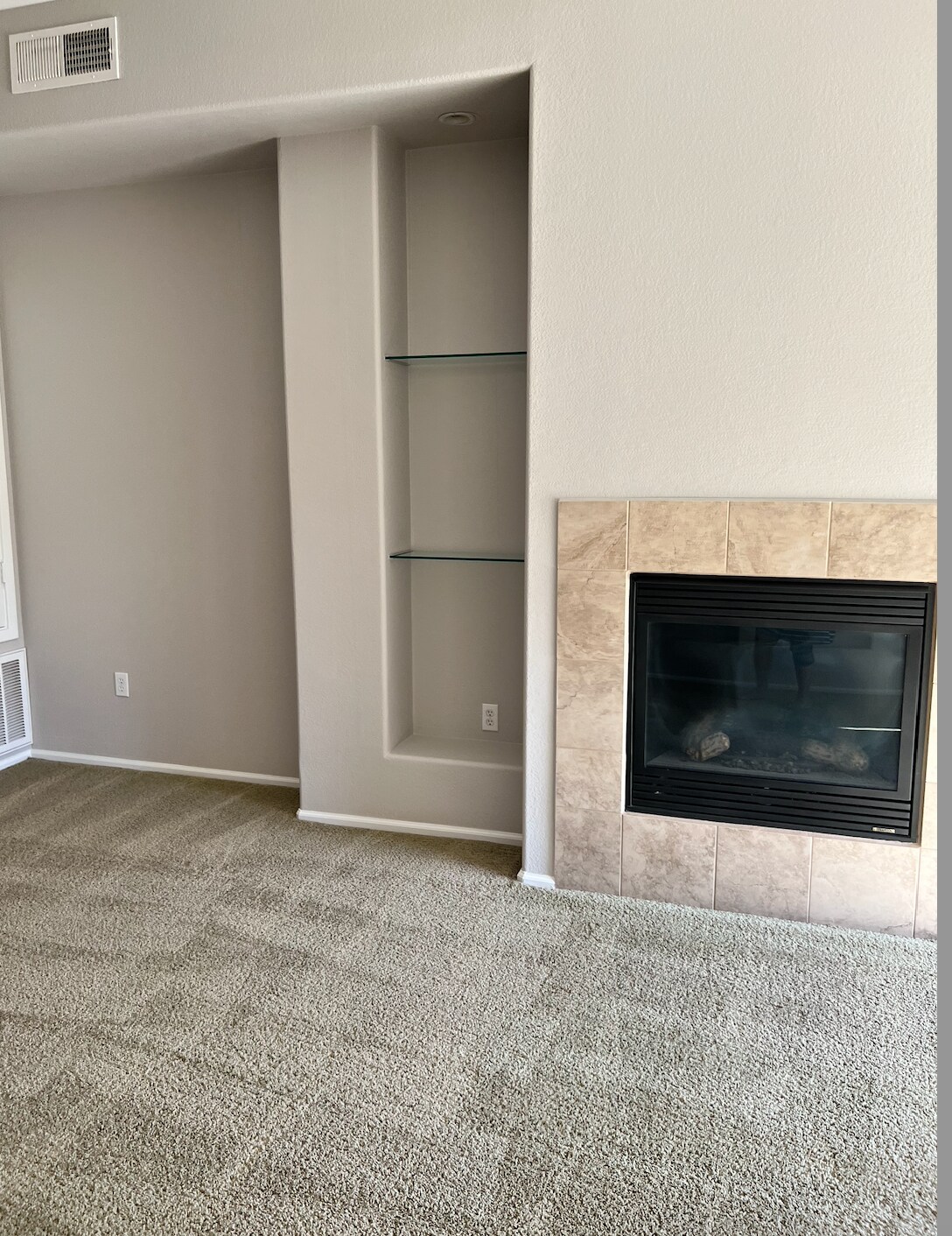 Building Photo - 6605 N 93rd Ave