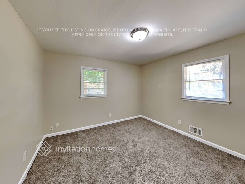 Building Photo - 1557 Virginia Pl