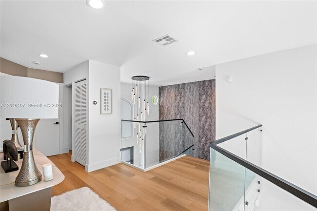 Building Photo - 4621 NW 93rd Doral Ct