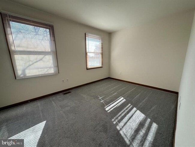 Building Photo - 5141 Pecan Dr