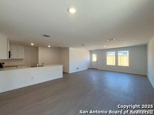 Building Photo - 3327 Gingham Pt