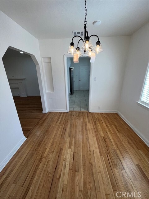 Building Photo - 9441 Beverly St