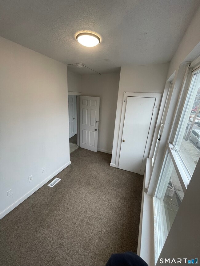 Building Photo - 86 Spring St