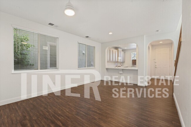 Building Photo - 3731 Tice Creek Way