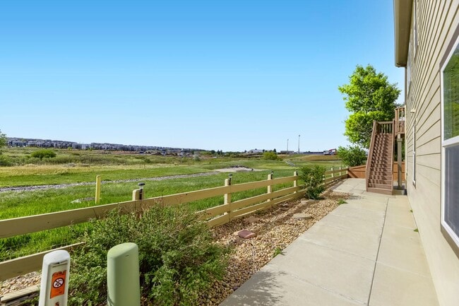 Building Photo - 15625 Carob Cir